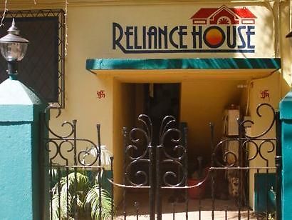 Апартаменты Reliance House Калангут Экстерьер фото